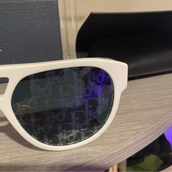 Brand New Dior White Monogram Unisex Sunglasses - Picture 3 of 8